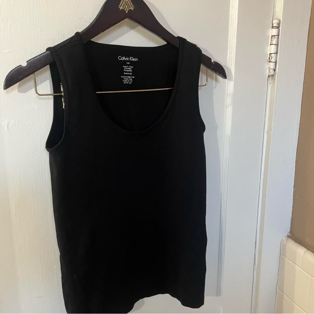Calvin Klein Black Scoop-Neck Tank Top Size S/M EUC